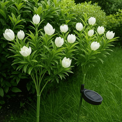 Rosebud Garden Light